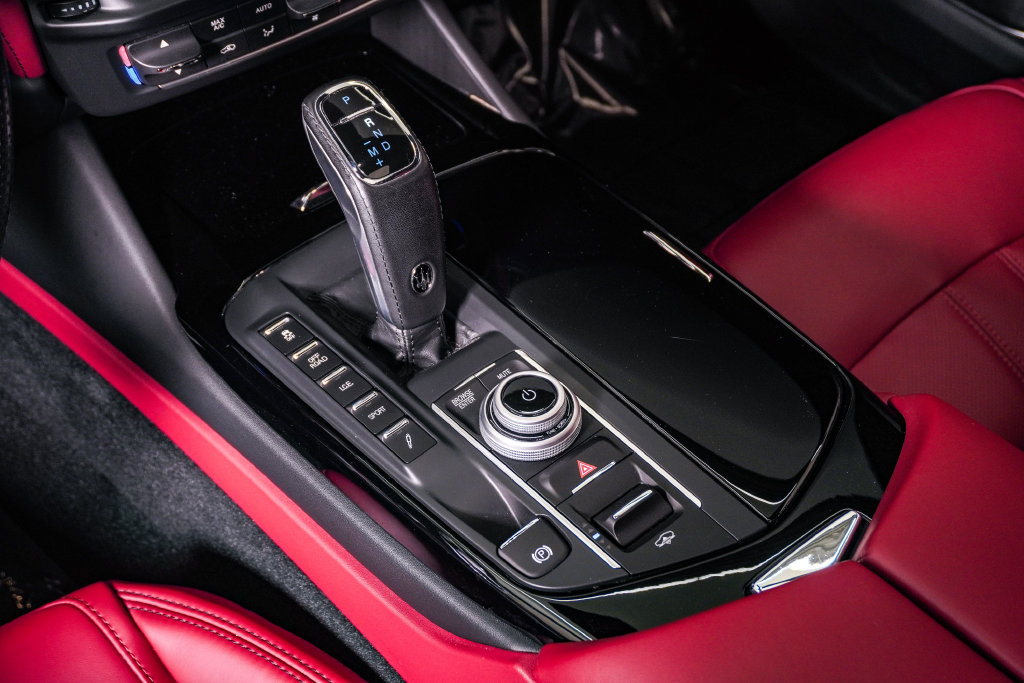 Used 2022 Maserati Levante Modena AWD/4WD image 24