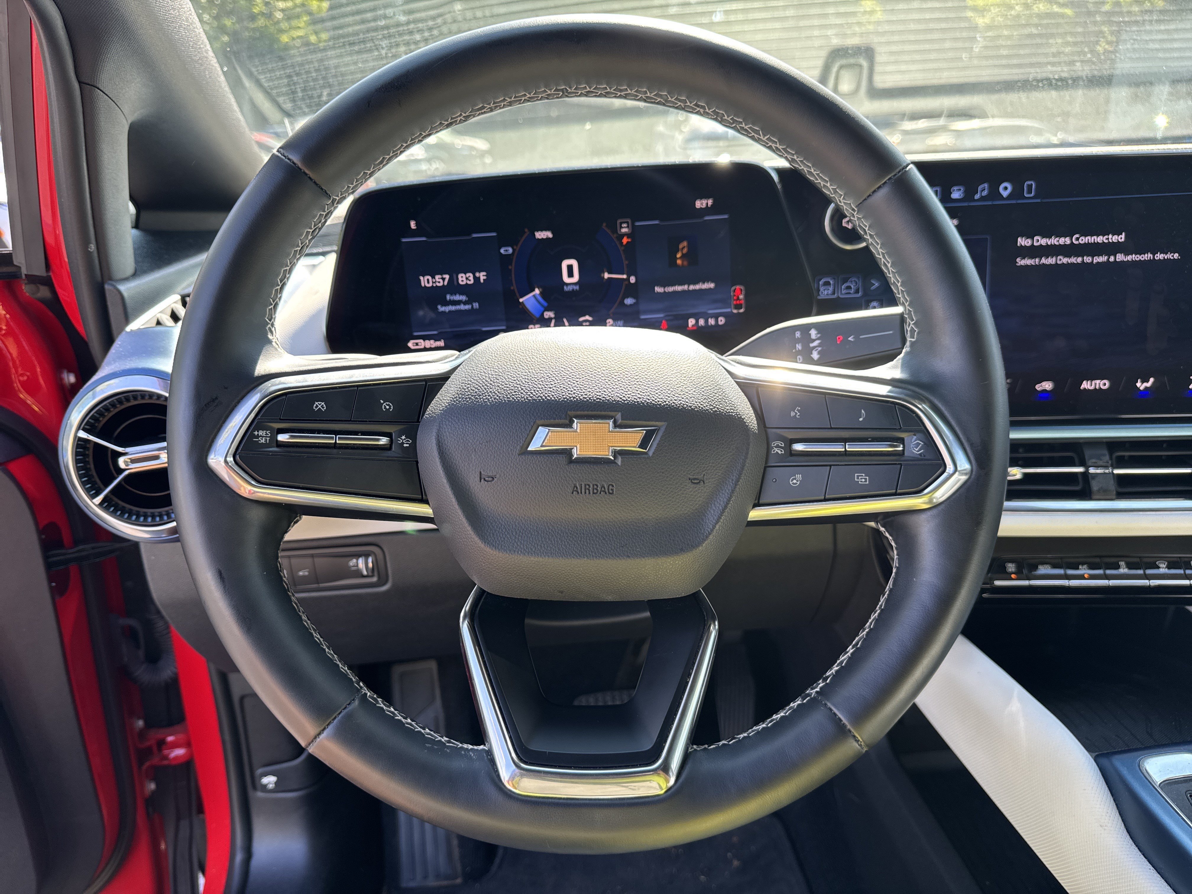 Used 2024 Chevrolet Equinox EV LT FWD image 11