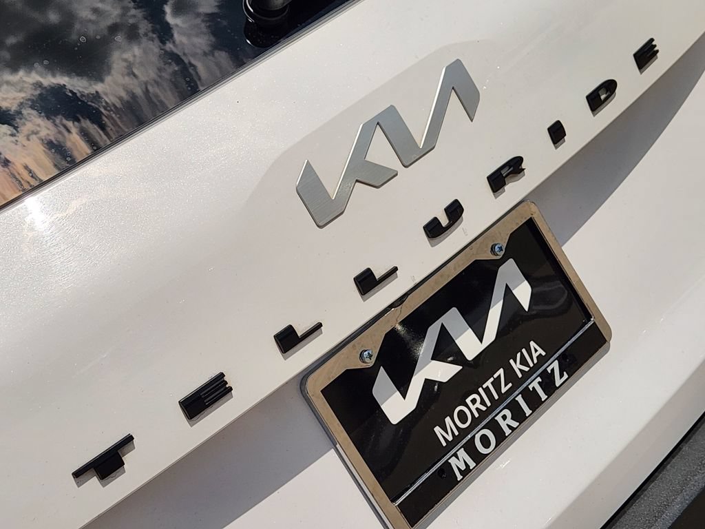 Used 2022 Kia Telluride SX w/ SX Prestige Package AWD/4WD image 13