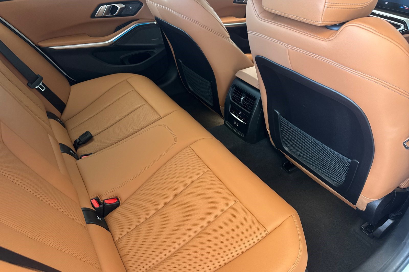 Used 2023 BMW M340i w/ Premium Package RWD image 32