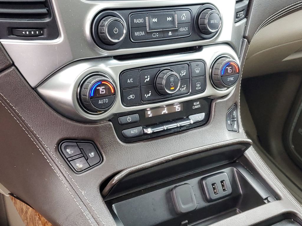 Used 2019 Chevrolet Suburban Premier image 23