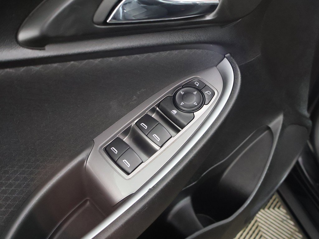 Used 2025 Chevrolet Malibu LS image 34