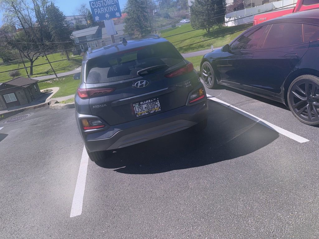 Used 2020 Hyundai Kona Ultimate w/ Cargo Package image 6