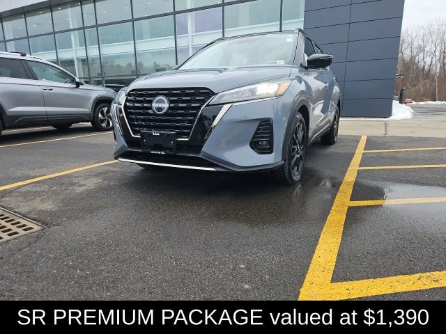 Certified 2023 Nissan Kicks SR w/ SR Premium Package image 3