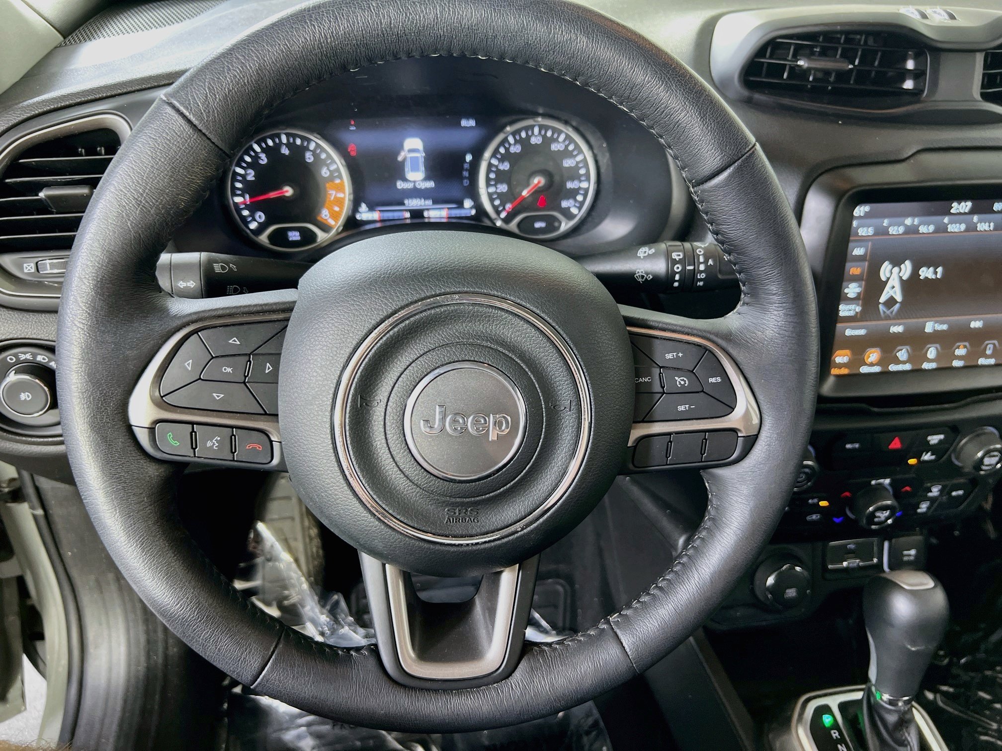 Used 2022 Jeep Renegade Limited AWD/4WD image 11
