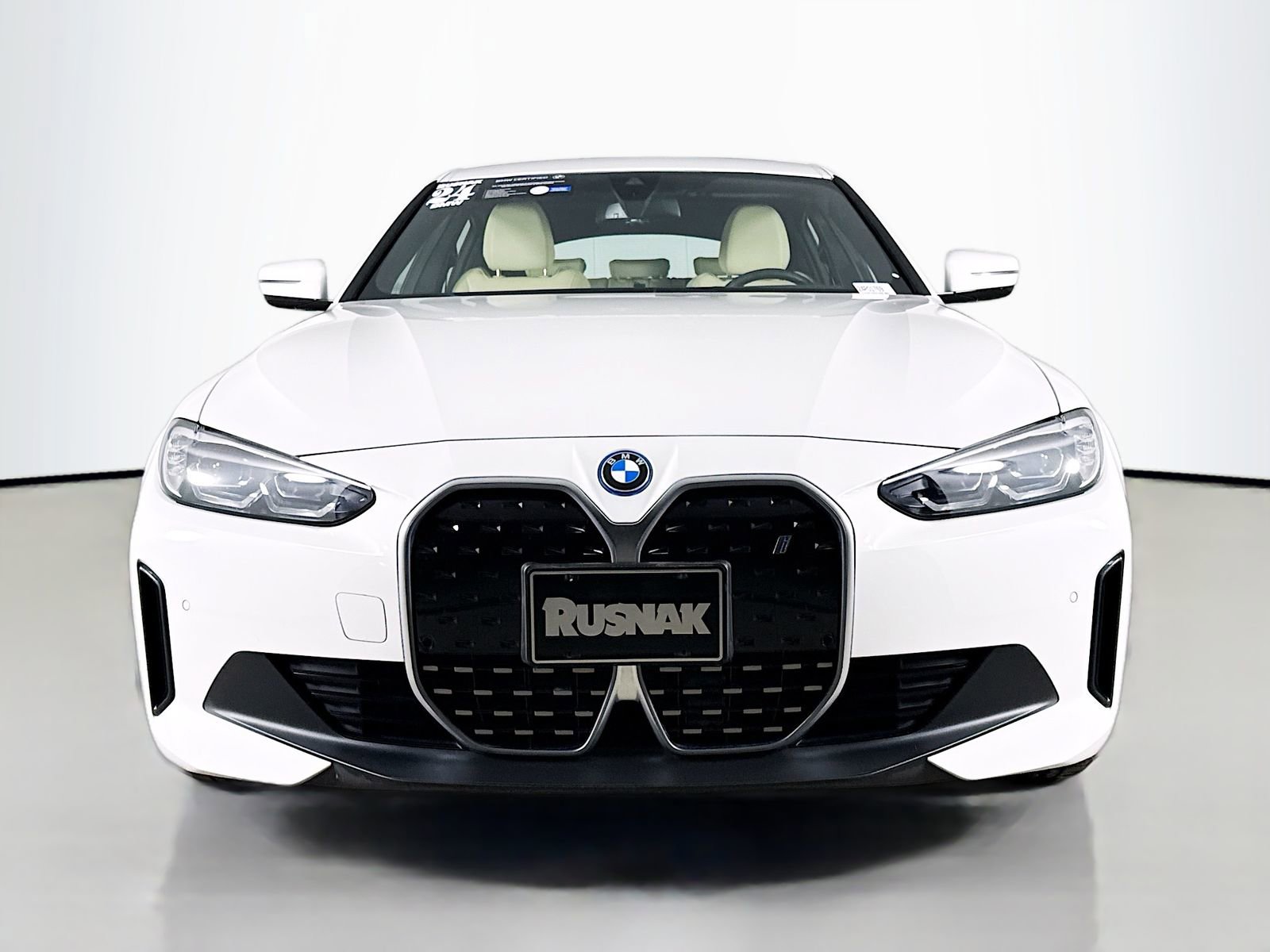 Certified 2024 BMW i4 eDrive35 w/ Convenience Package image 2