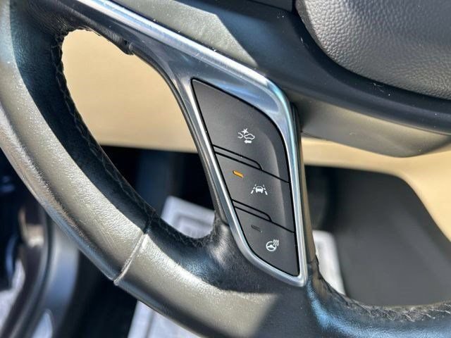 Used 2018 Cadillac XT5 Luxury w/ Driver Awareness Package AWD/4WD image 21