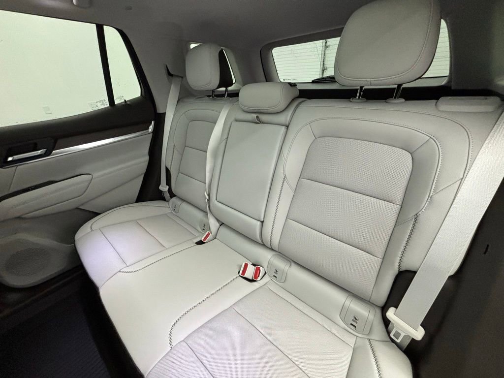 New 2026 GMC Terrain Denali w/ LPO, Black Badging Package image 46