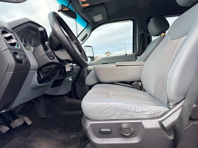 Used 2015 Ford F350 XLT w/ XLT Value Package image 28