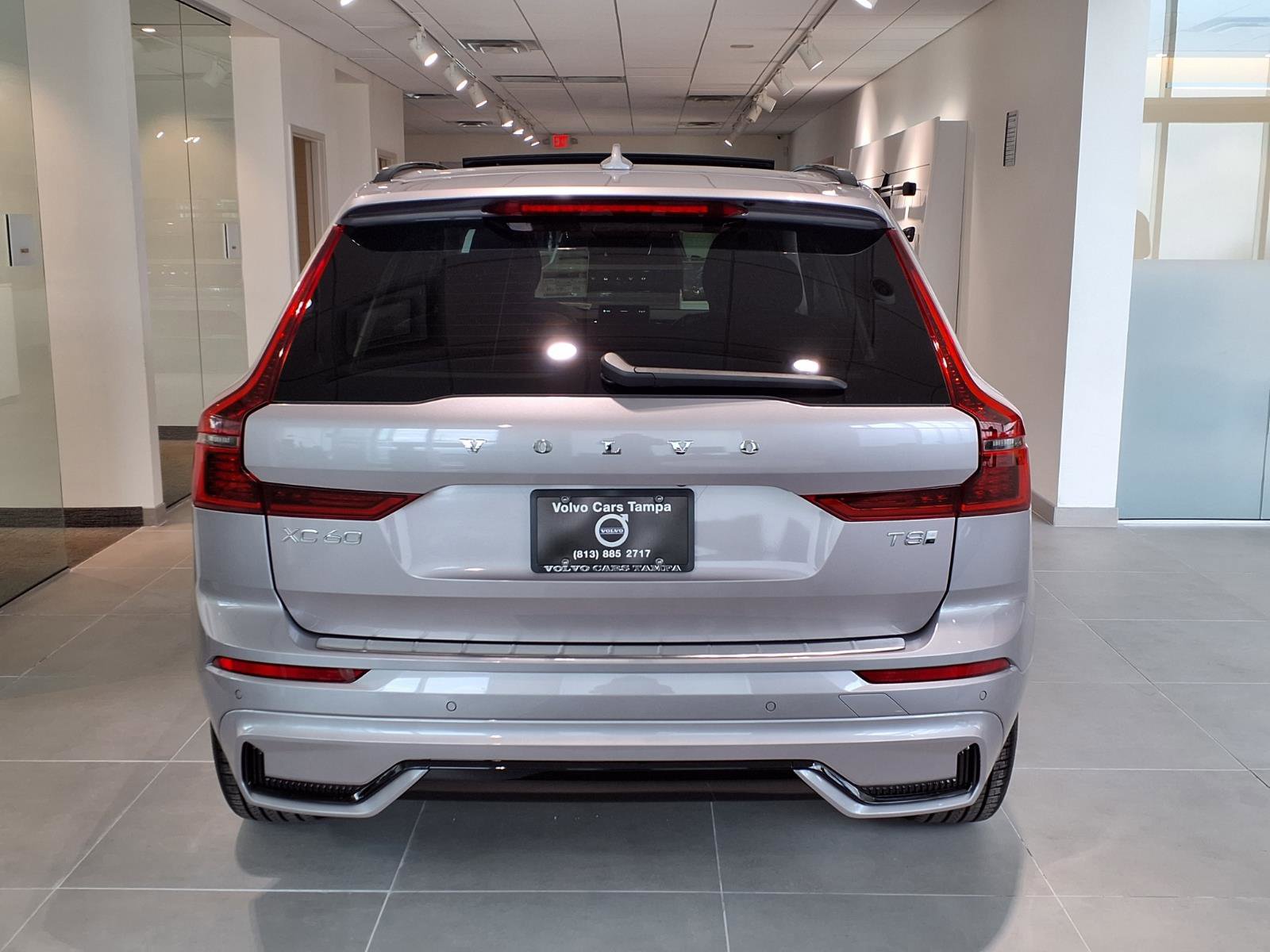 New 2026 Volvo XC60 T8 Core w/ Protection Package Premier image 5