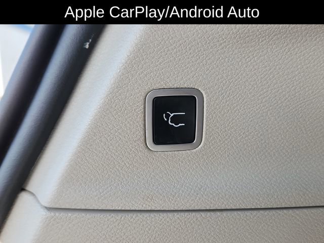 Used 2019 Chrysler Pacifica Touring-L image 34