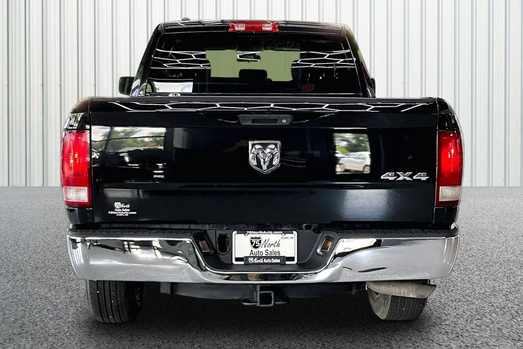 Used 2017 RAM 1500 ST w/ SXT Appearance Group AWD/4WD image 5