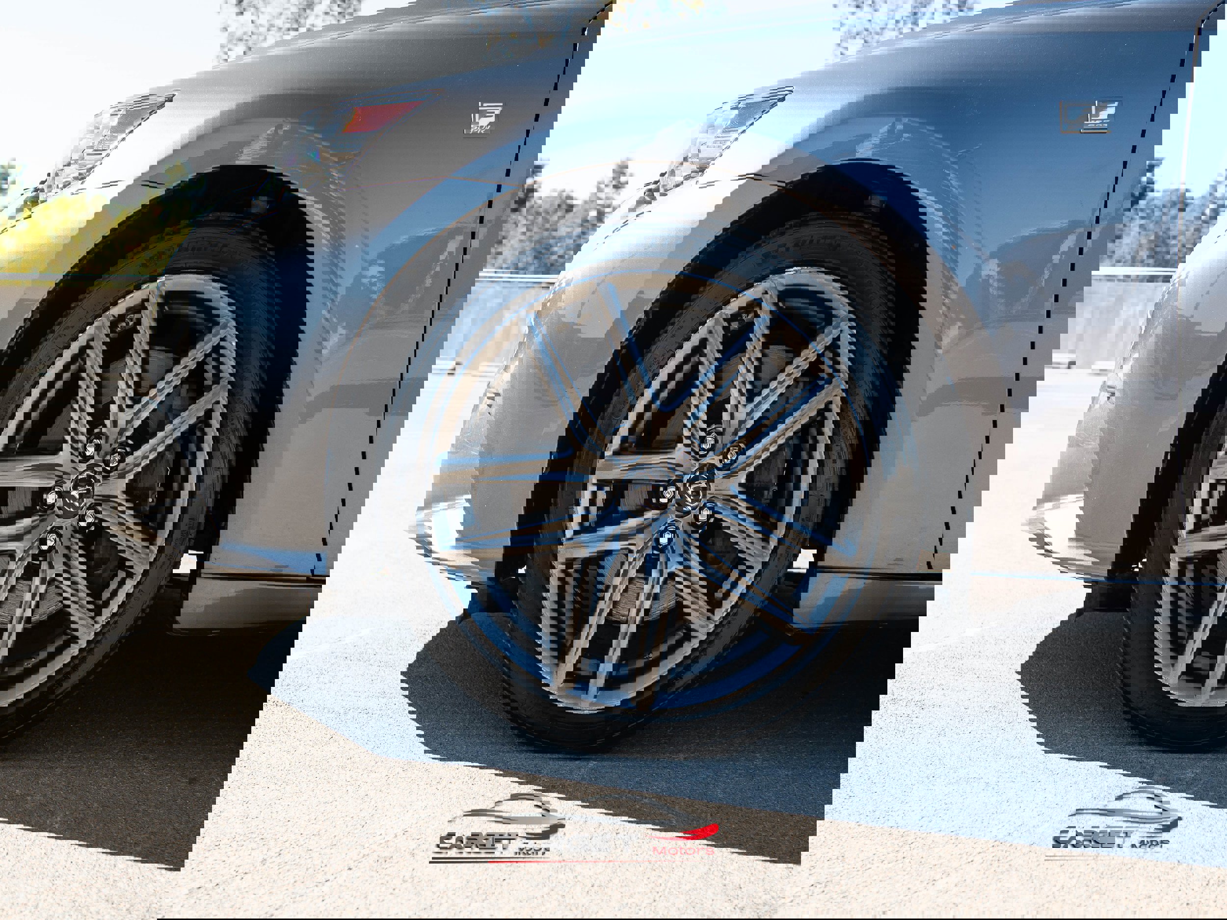 Used 2016 Lexus IS 200t image 9