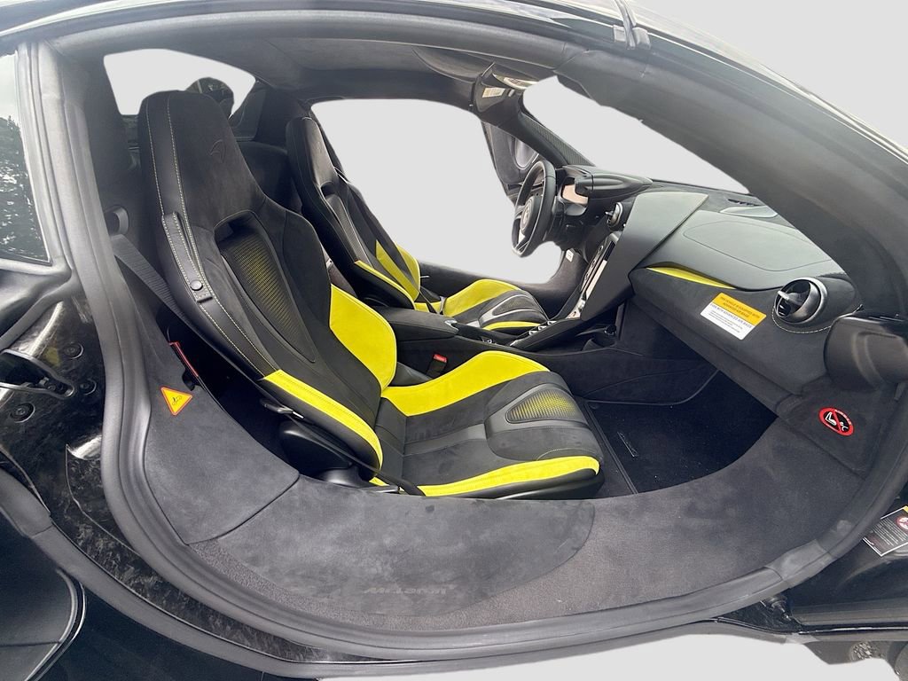 Used 2025 McLaren 750S Spider image 26