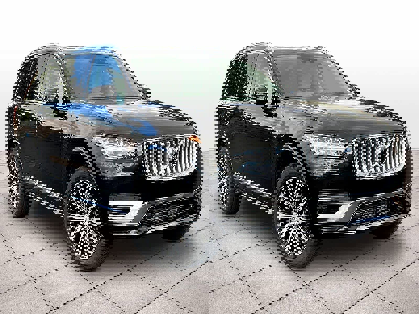 Used 2022 Volvo XC90 T8 Inscription image 2