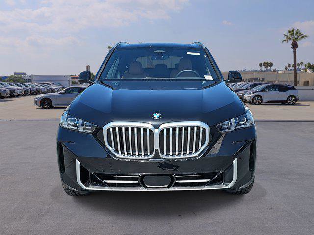 New 2026 BMW X5 sDrive40i w/ Parking Assistance Package image 2