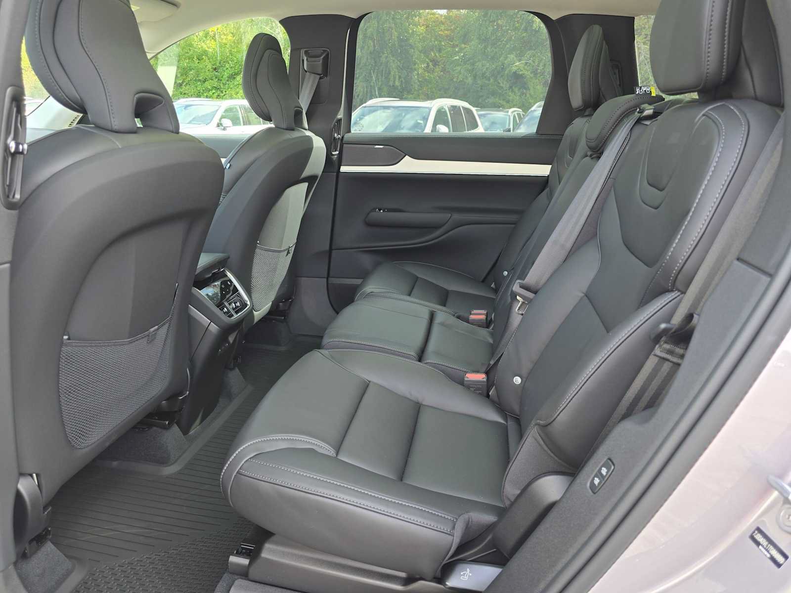 New 2026 Volvo EX90 Ultra AWD/4WD image 15