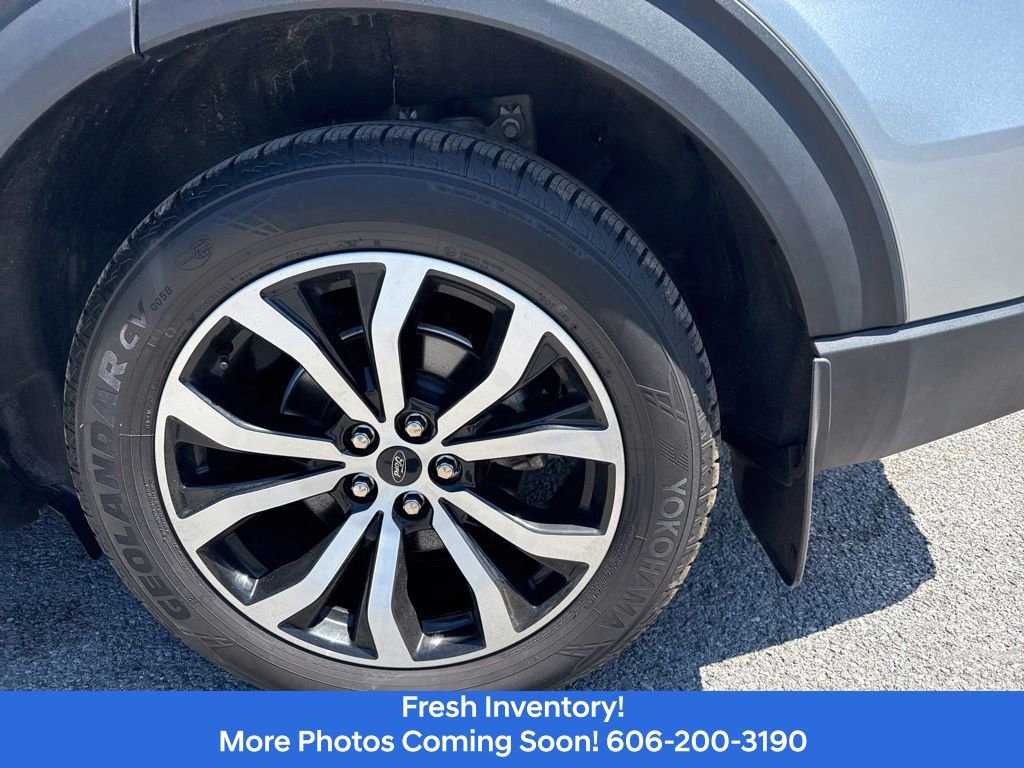 Used 2023 Ford Explorer ST AWD/4WD image 9
