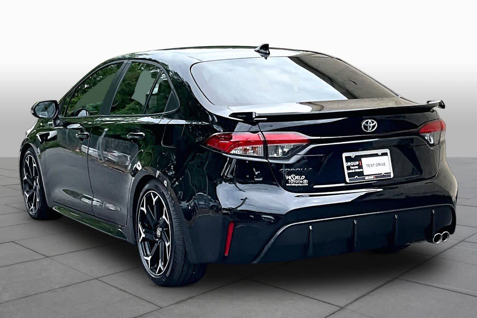 Used 2025 Toyota Corolla FX w/ Convenience Package FWD image 11