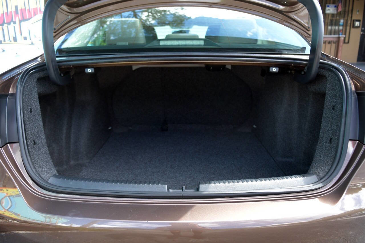 Used 2014 Volkswagen Jetta S image 37