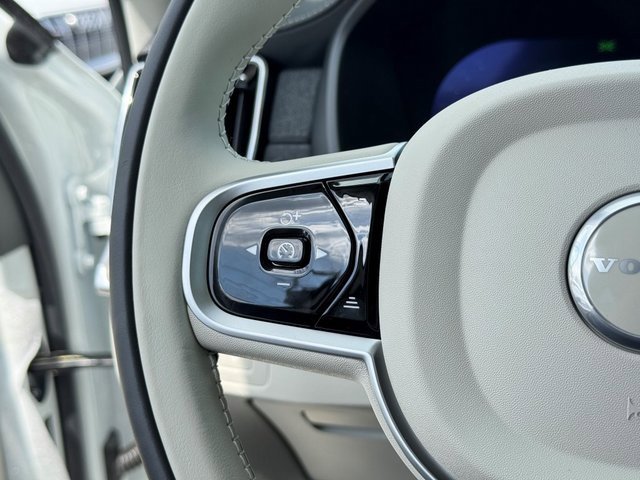New 2026 Volvo XC90 T8 Ultra image 27