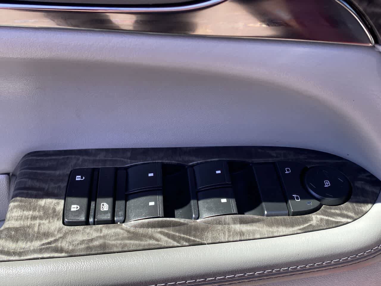 Used 2014 Buick Enclave Leather w/ Trailering Provision Package AWD/4WD image 13