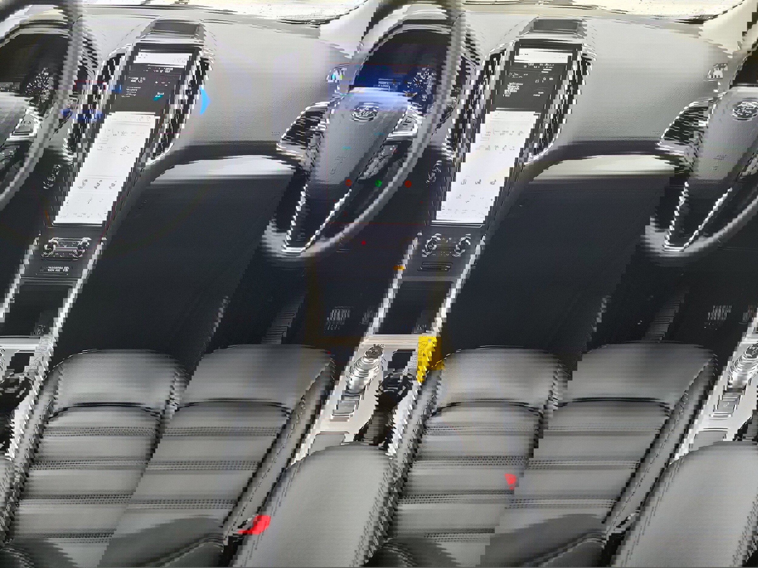 Used 2024 Ford Edge SEL w/ Convenience Package image 15