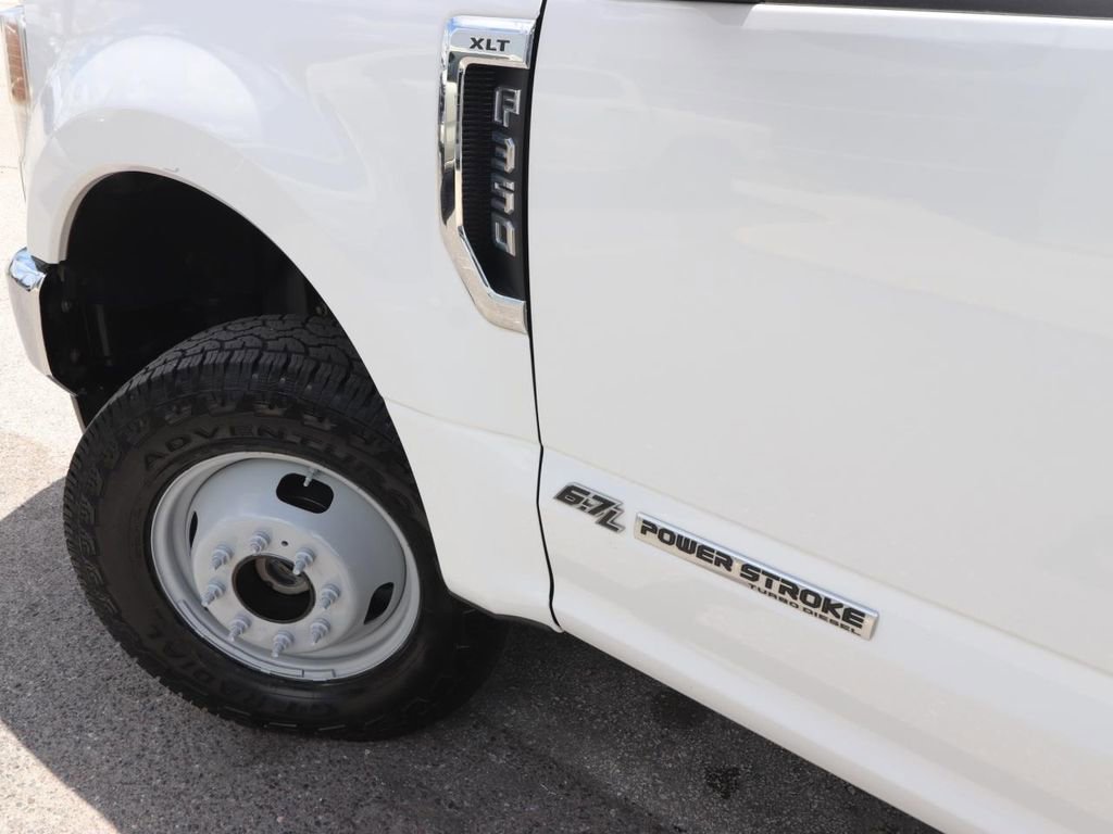 Used 2020 Ford F350 XLT AWD/4WD image 3