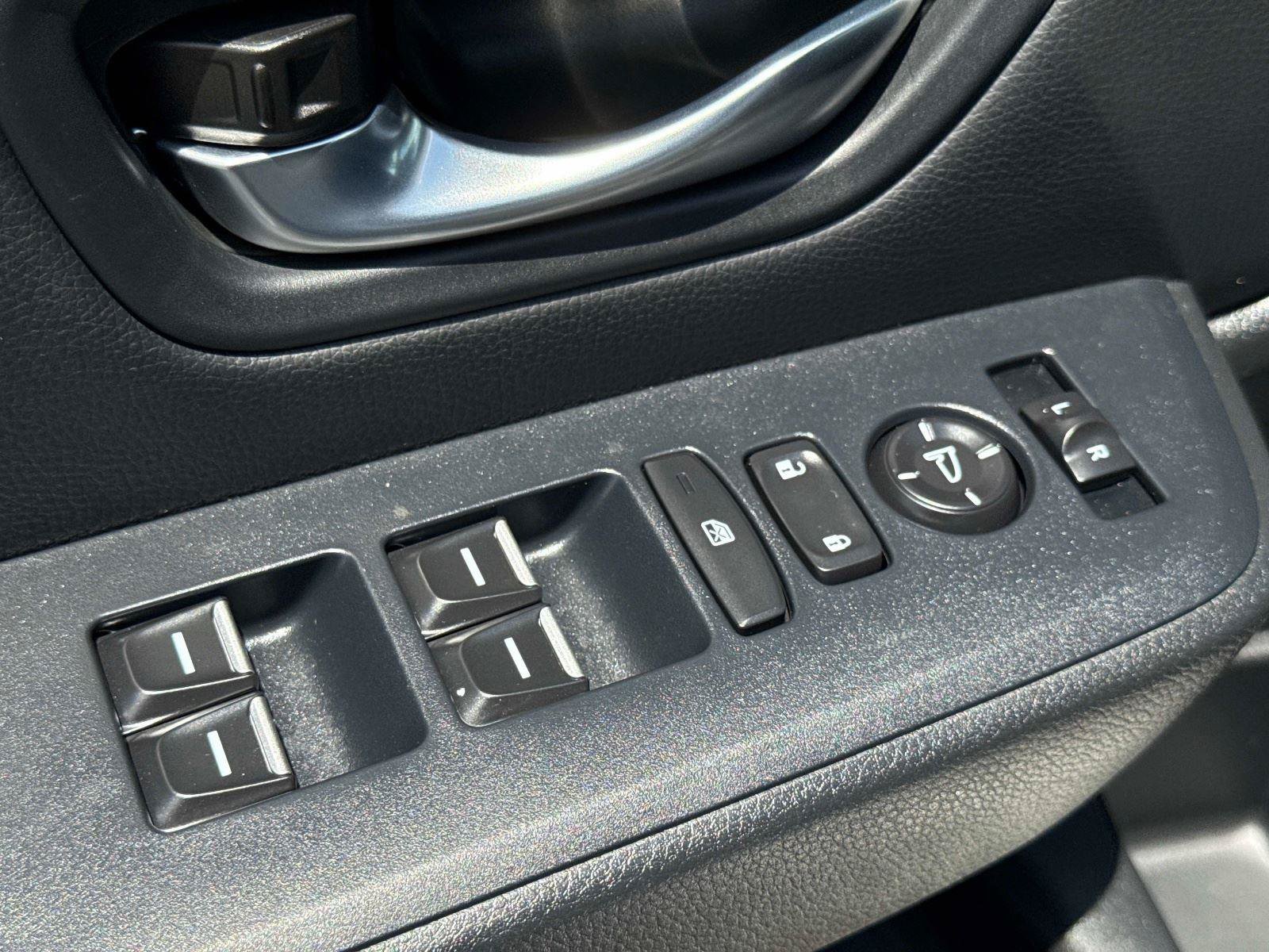 Certified 2025 Honda Pilot Sport image 19