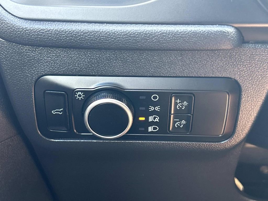 Used 2024 Ford Escape Active w/ Cold Weather Package image 32