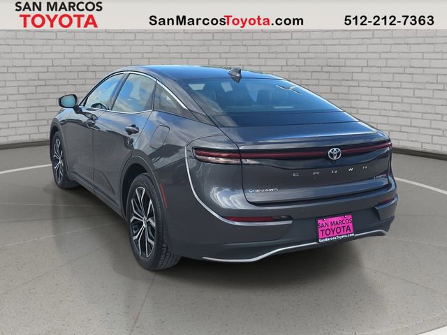Used 2024 Toyota Crown Limited image 7
