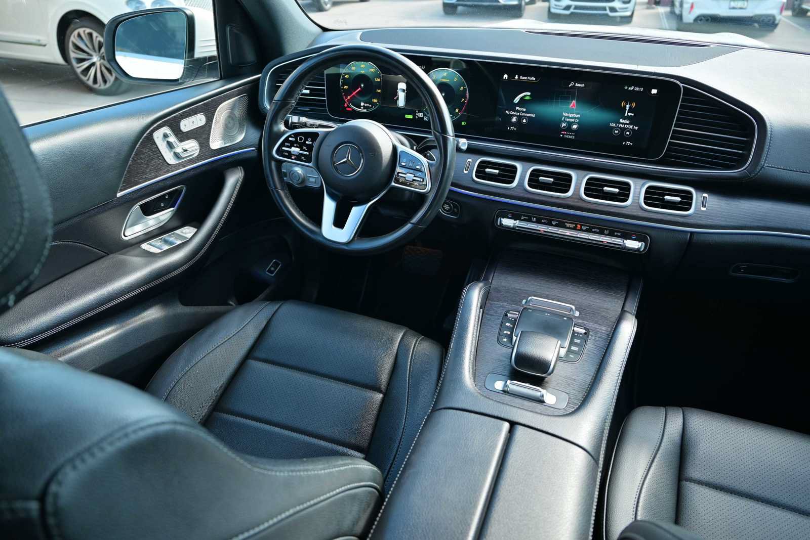 Used 2021 Mercedes-Benz GLS 450 4MATIC image 7