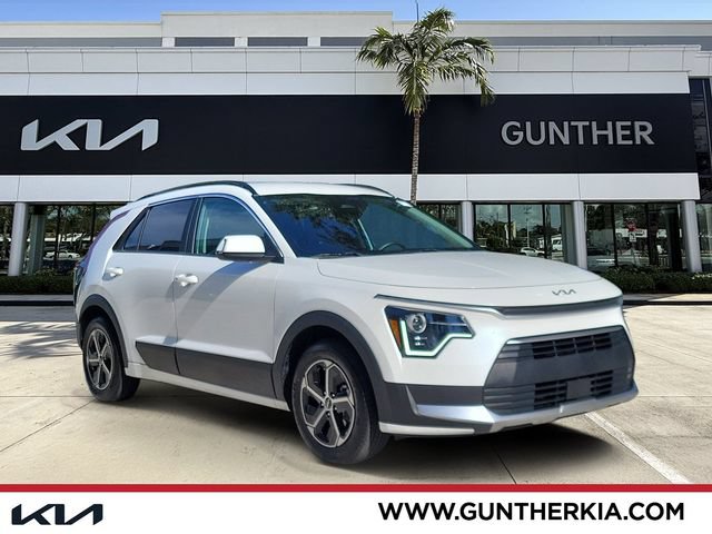 Certified 2024 Kia Niro EX FWD image 1