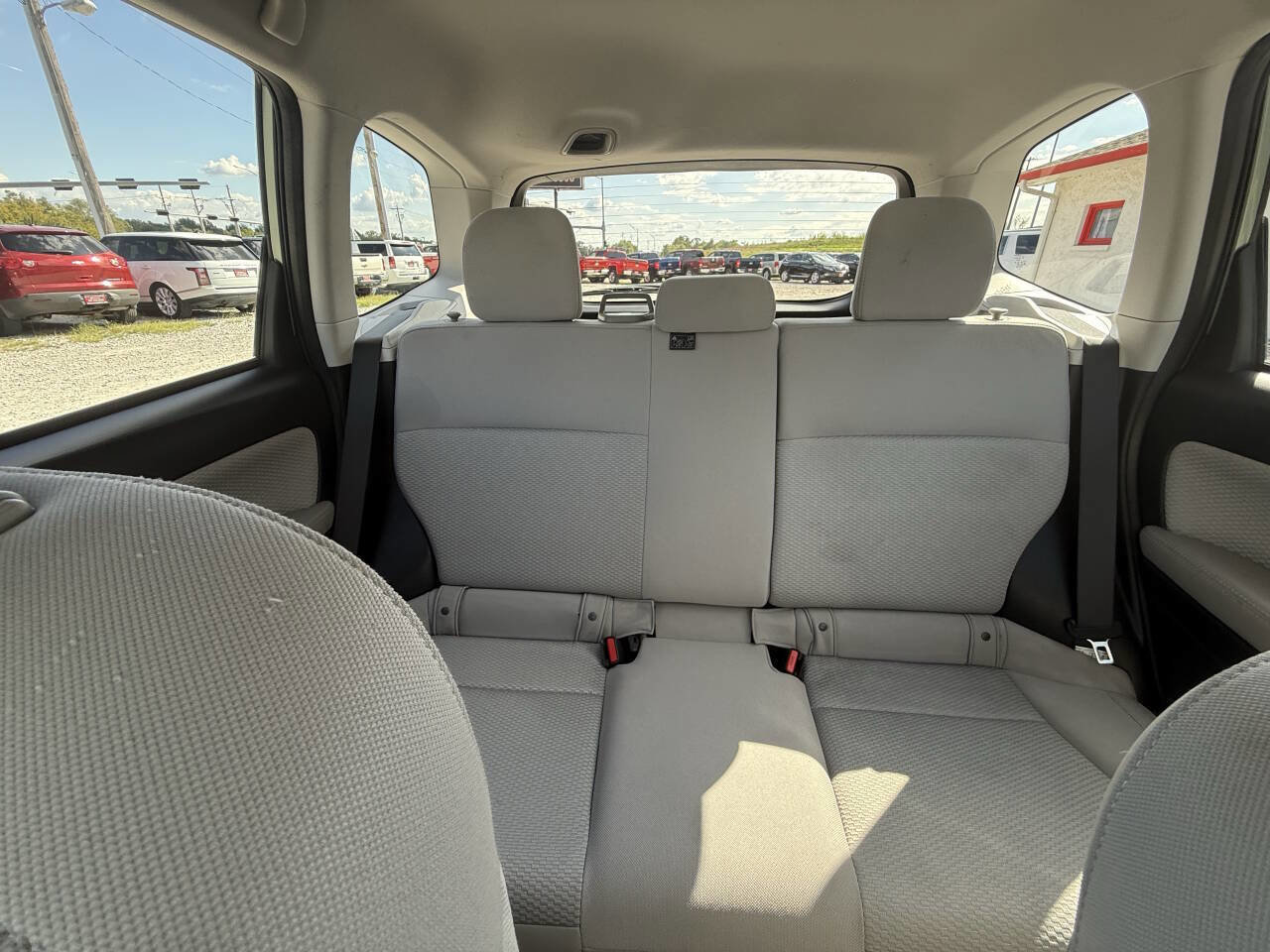Used 2017 Subaru Forester 2.5i w/ Alloy Wheel Package image 13