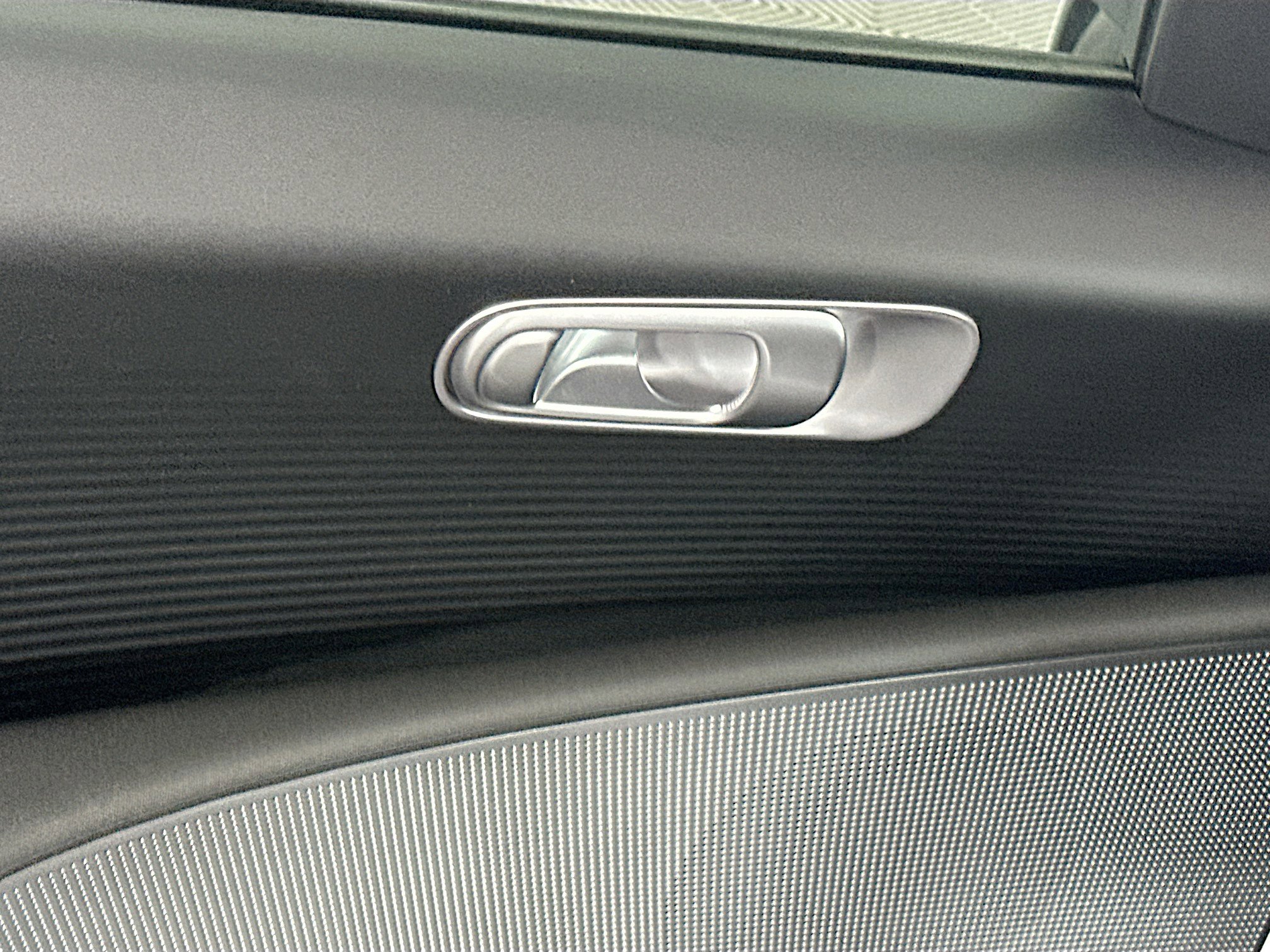 Used 2024 Hyundai Ioniq 6 SE RWD image 15