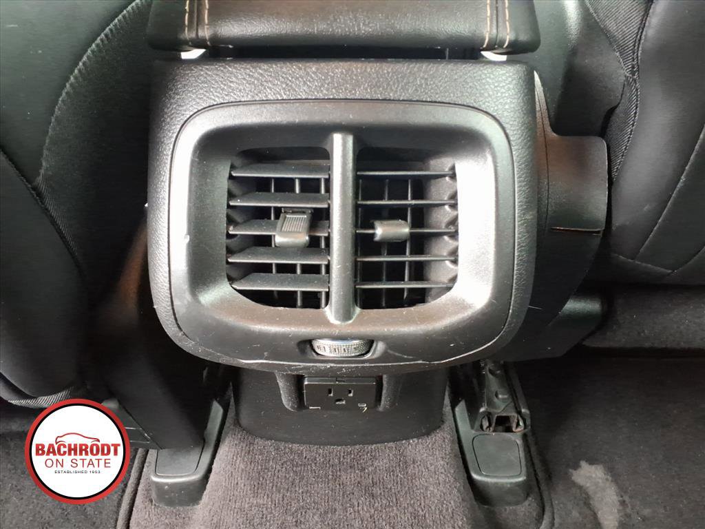 Used 2018 Jeep Cherokee Latitude Plus FWD image 29
