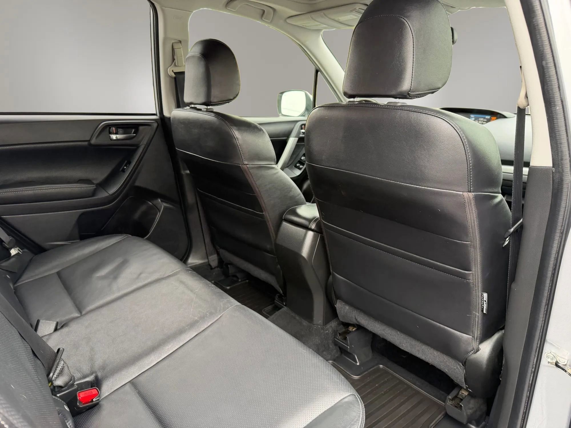 Used 2014 Subaru Forester 2.5i Limited image 39