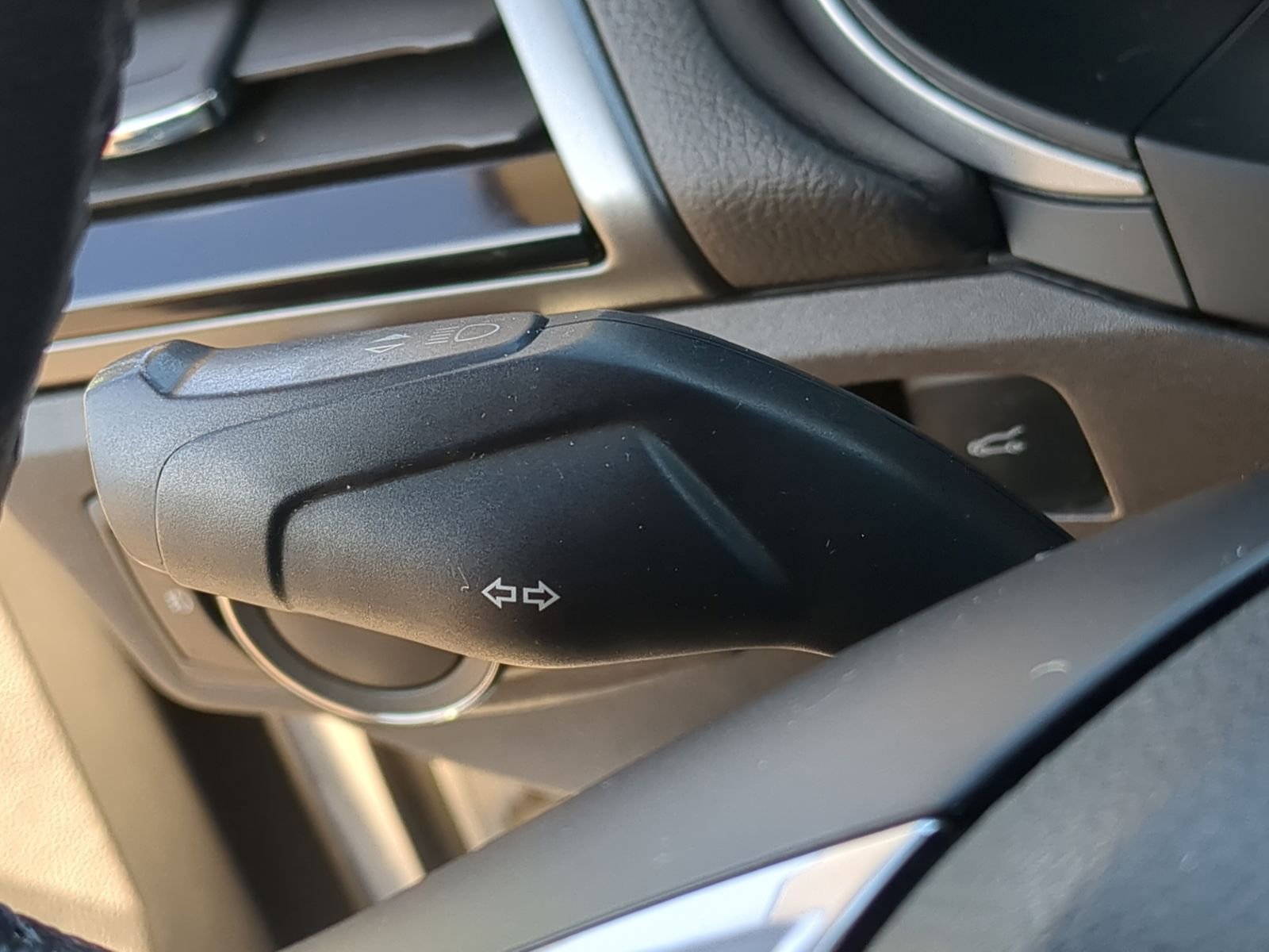 Used 2013 Ford Fusion SE FWD image 30