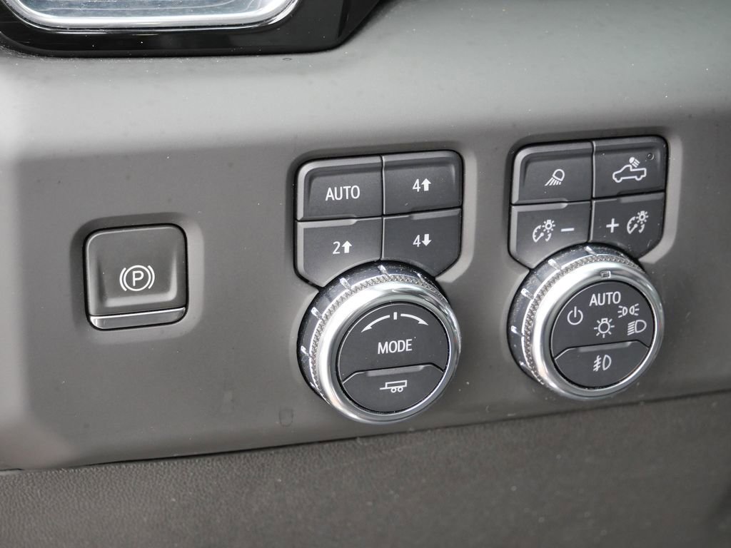 Used 2024 GMC Sierra 2500 Denali w/ Denali Reserve Package image 36