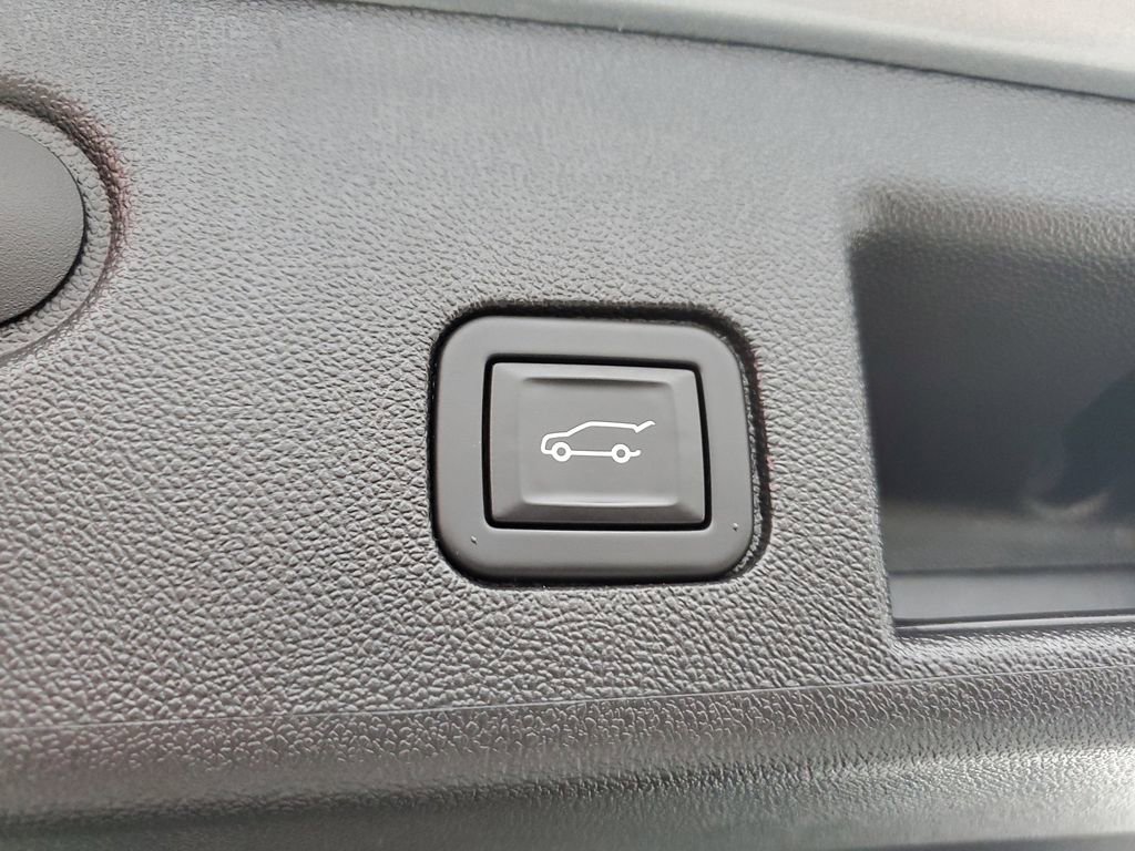 Used 2024 Chevrolet Equinox LT image 10