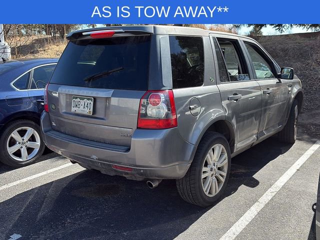 Used 2010 Land Rover LR2 HSE image 3