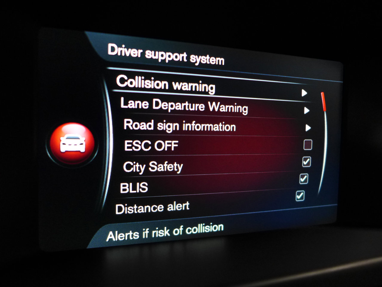 Used 2016 Volvo XC70 T5 Platinum w/ Protection Package image 29