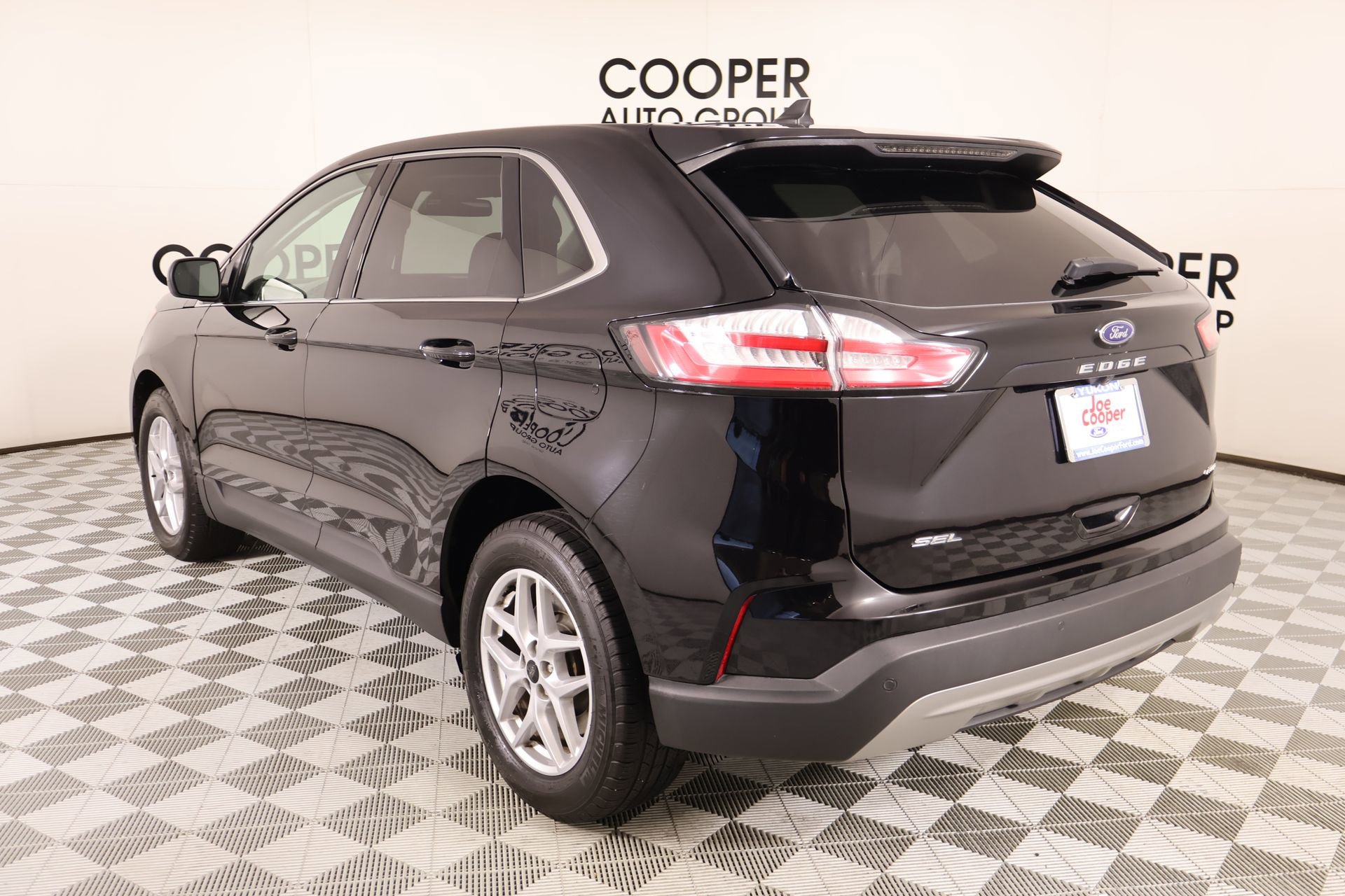 Used 2023 Ford Edge SEL w/ Convenience Package AWD/4WD image 23