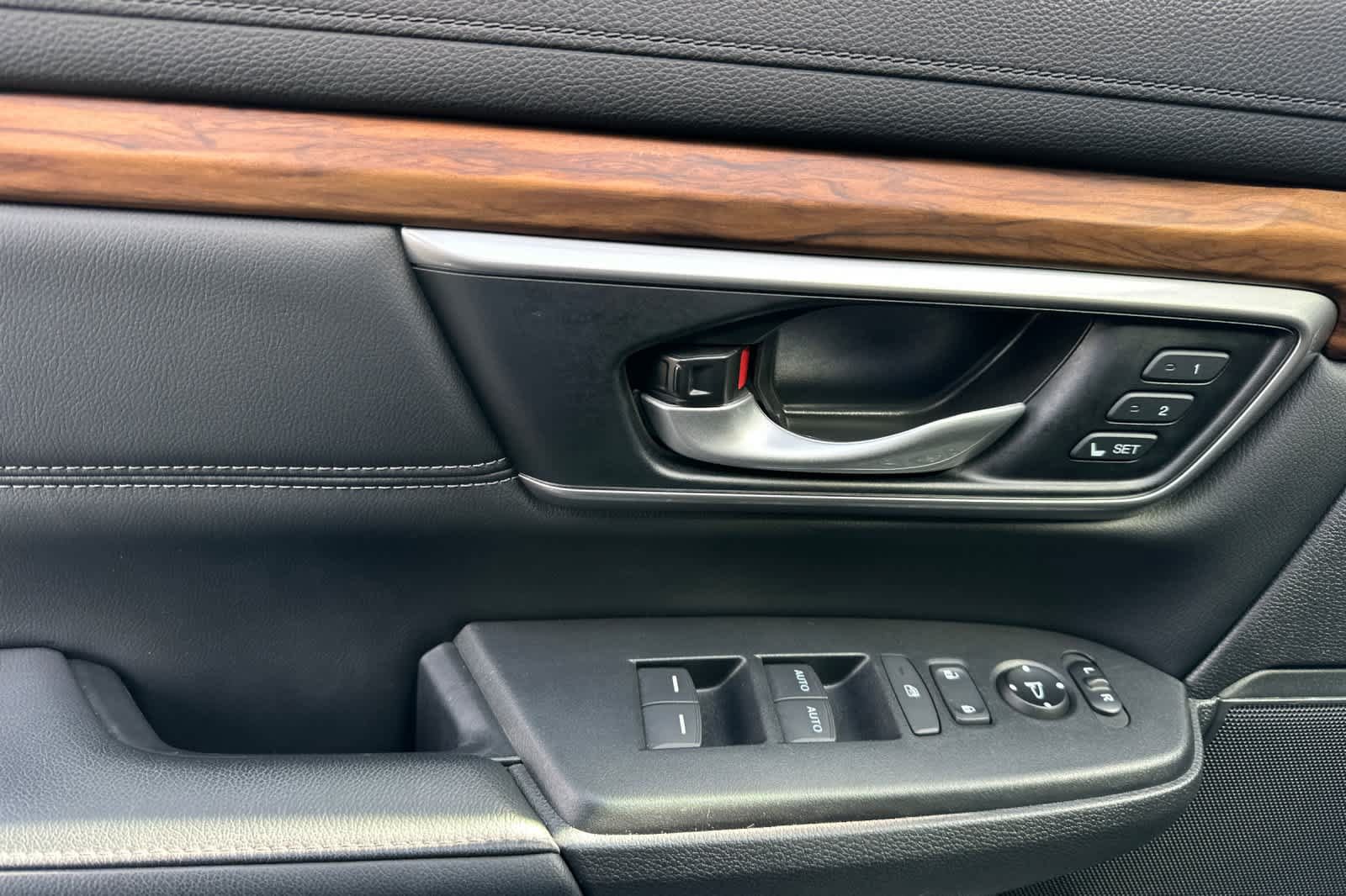 Used 2019 Honda CR-V EX-L image 12