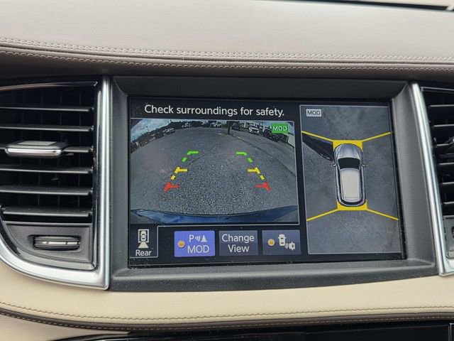 Used 2019 INFINITI QX50 Essential w/ Sensory Package AWD/4WD image 18