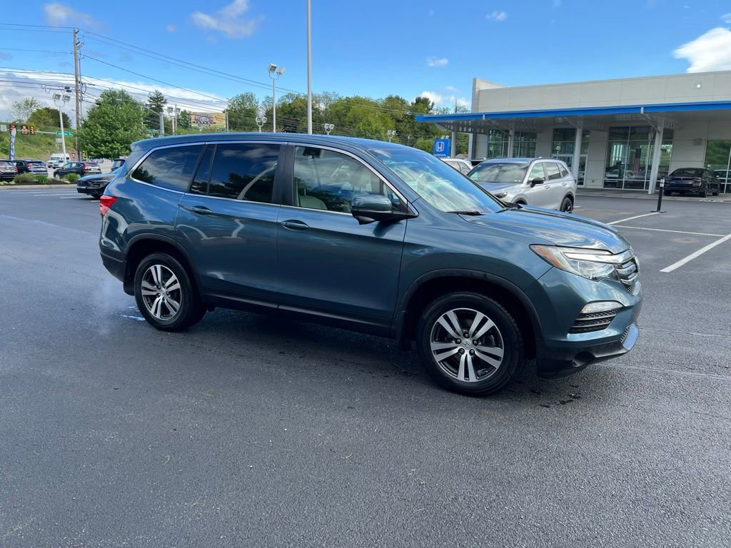Used 2018 Honda Pilot EX image 2