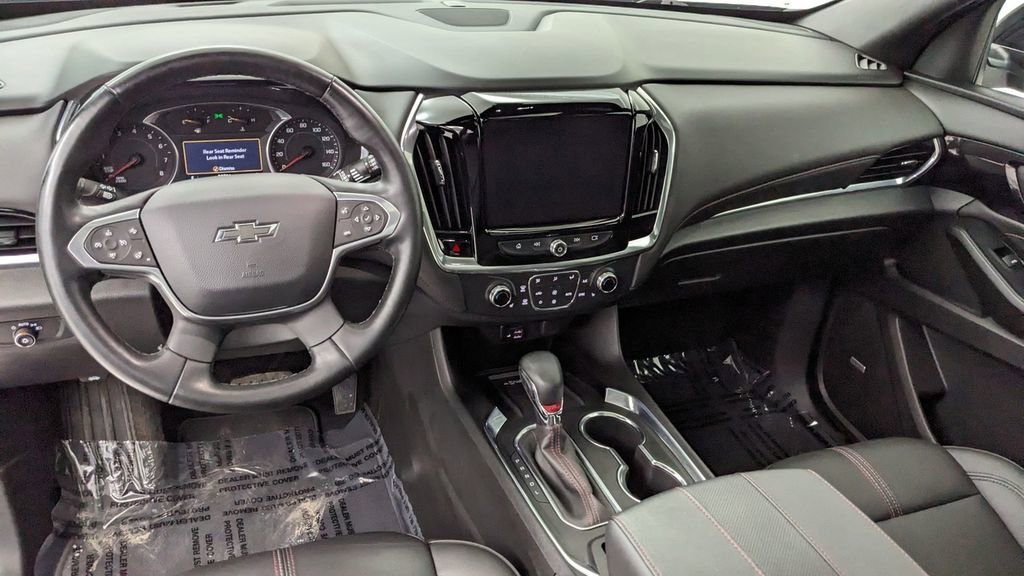 Used 2023 Chevrolet Traverse RS AWD/4WD image 4
