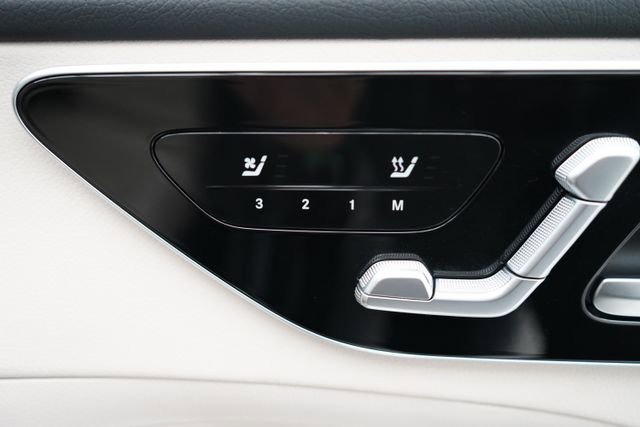 Used 2025 Mercedes-Benz C 300 4MATIC Sedan image 51