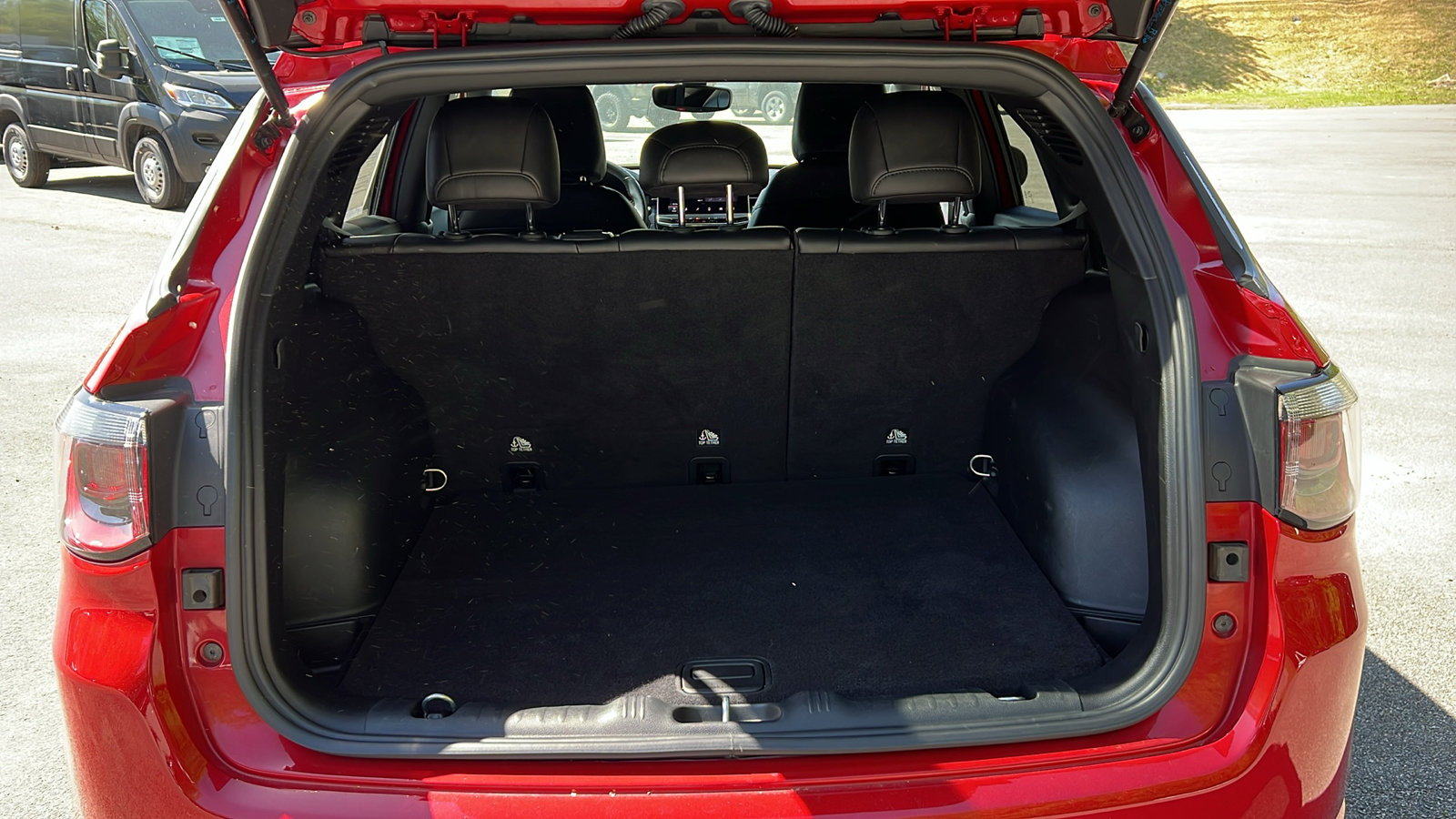 Used 2022 Jeep Compass Limited image 25