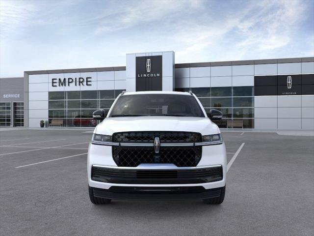New 2026 Lincoln Navigator Reserve w/ Jet Appearance Package AWD/4WD image 6